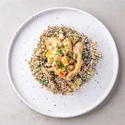 Fricassee A la Chicken & Mushroom With Spinach Quinoa Mix